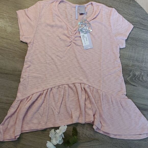 Water fall tee | Good Luck Girl - Picture 1 of 4
